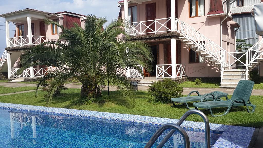 Guest House Nia Gonio Exterior photo