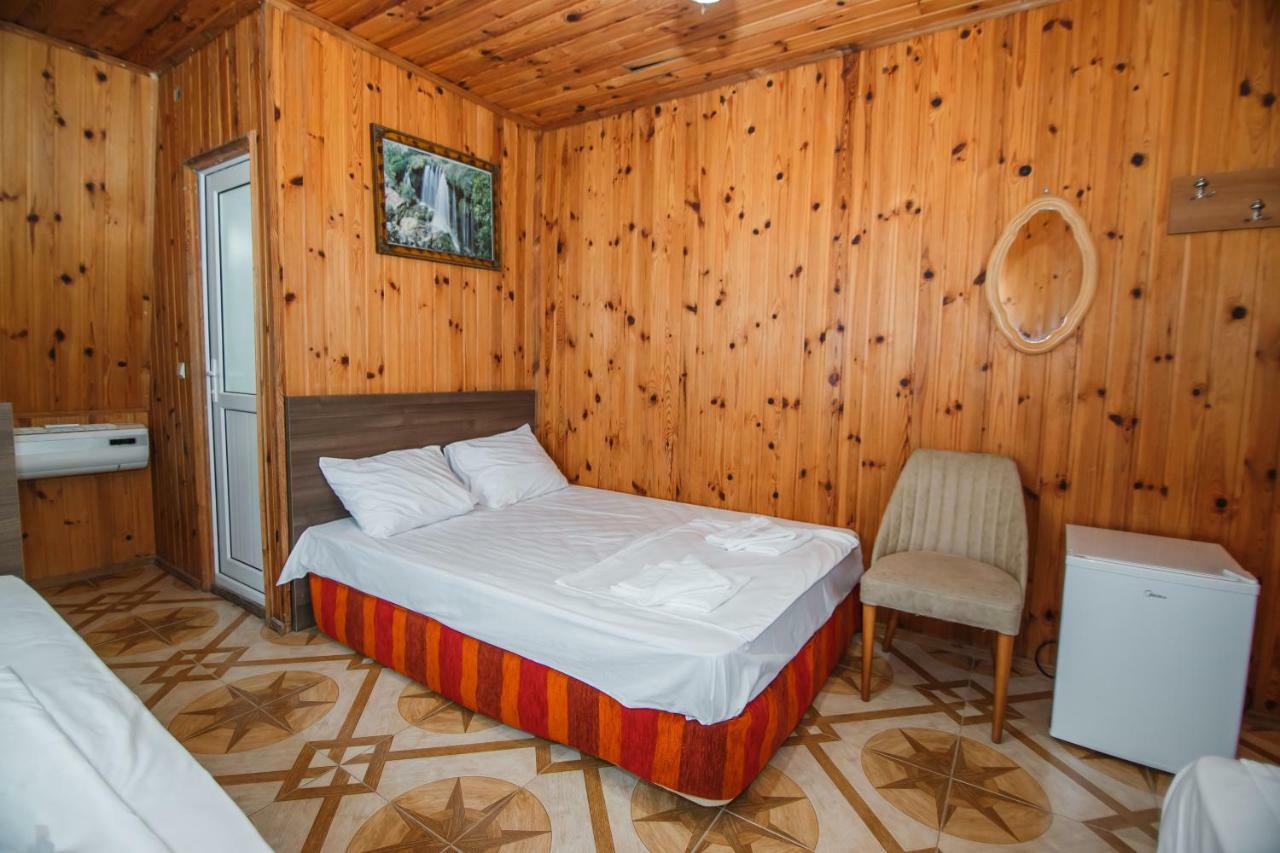 Guest House Nia Gonio Exterior photo