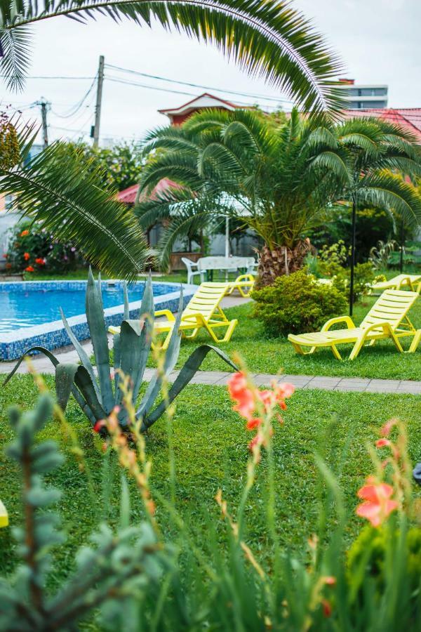 Guest House Nia Gonio Exterior photo
